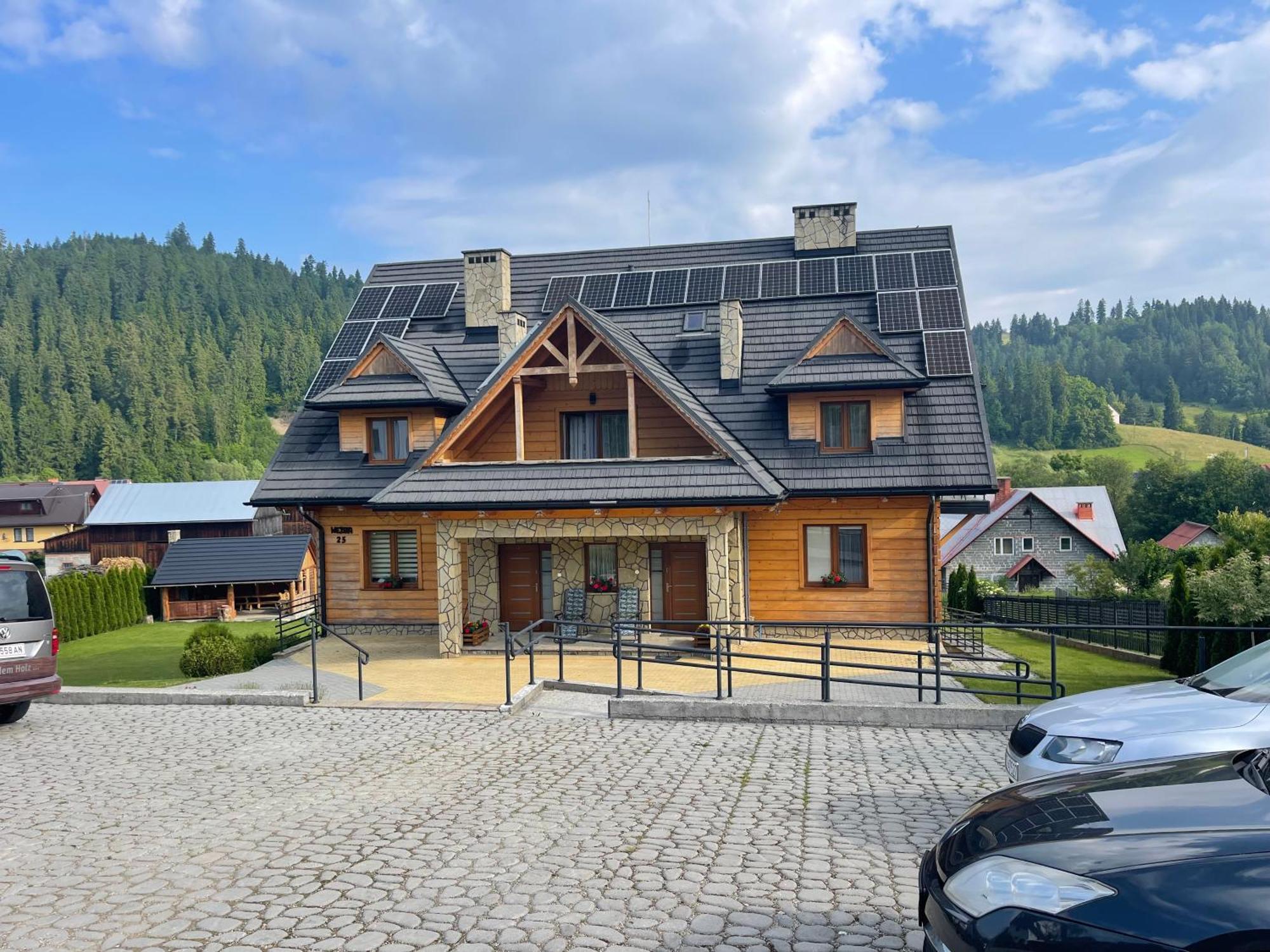 Willa Rembisz Lapsze Niżne Exterior foto