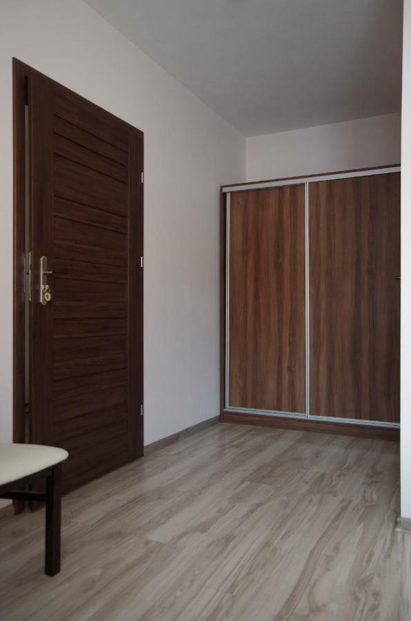 Willa Rembisz Lapsze Niżne Exterior foto
