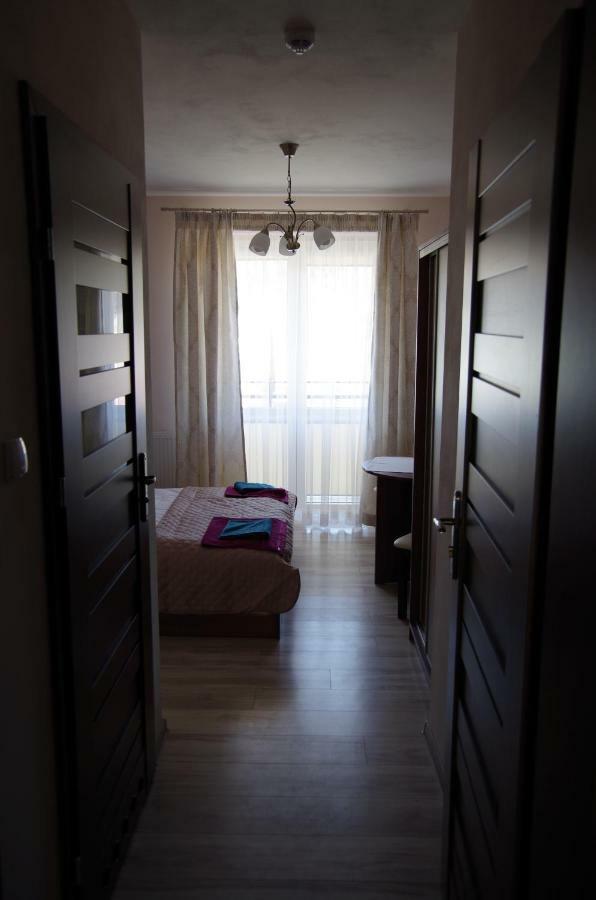 Willa Rembisz Lapsze Niżne Exterior foto