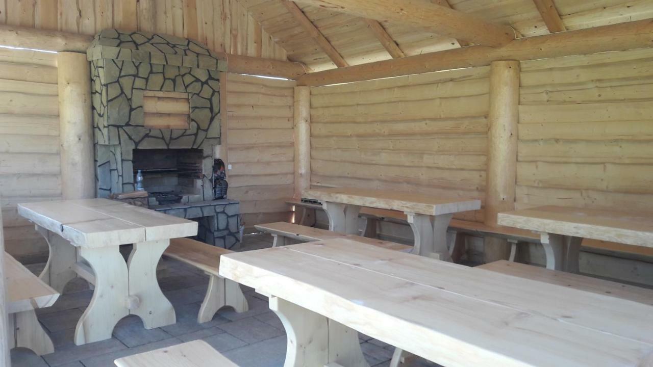 Willa Rembisz Lapsze Niżne Exterior foto